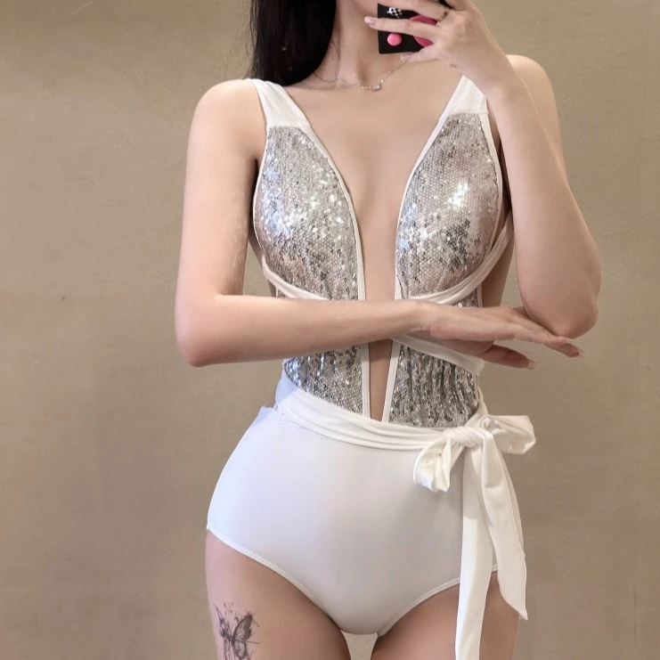 OMOM夏季轻奢连体泳衣女式深V性感露背沙滩海边度假游泳装82220
