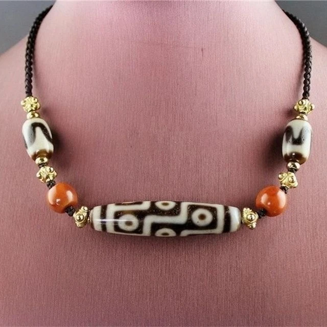 天然玛瑙九眼虎牙吊坠挂件手工编织横款项链男女气质清新饰品礼物