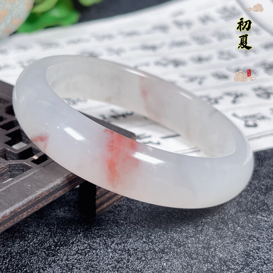 鸡血玉贵妃料白底红手镯56圈57圈白底红手镯手饰配饰带证书包邮