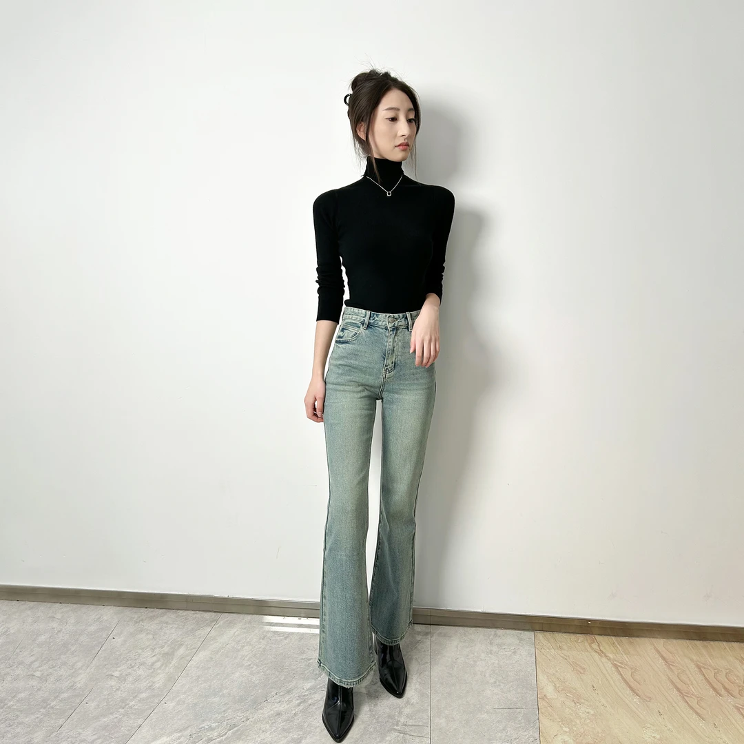 BiGMor新款2025原创修身显瘦显高显腿长休闲微喇叭牛仔裤女