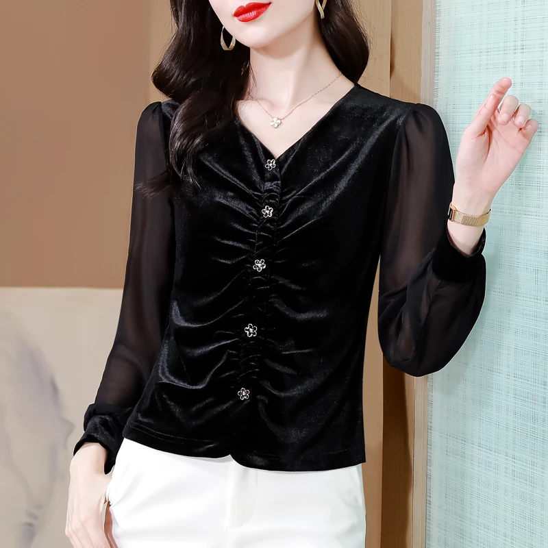 黑色V领丝绒打底衫女2025秋装新款褶皱收腰显瘦洋气内搭小衫潮