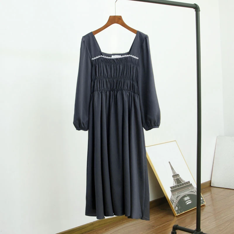 法式气质小众设计感方领长袖连衣裙女春秋季新款百搭显瘦中长裙