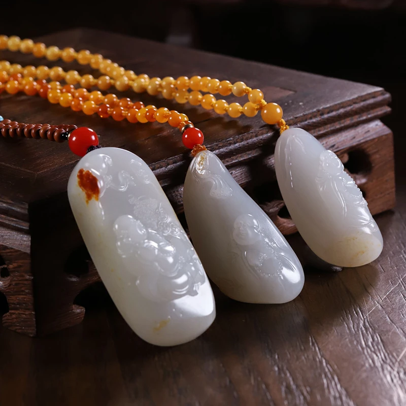 特惠弥勒佛挂件在售新疆和田玉籽料名家玉质细油可ngtc子玉鉴定