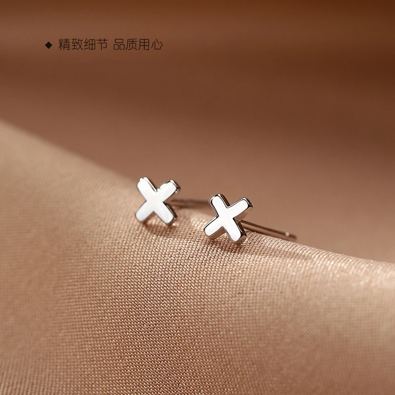 925银耳饰 十字架耳钉女小巧精致耳骨钉小众设计高级感耳环耳饰品