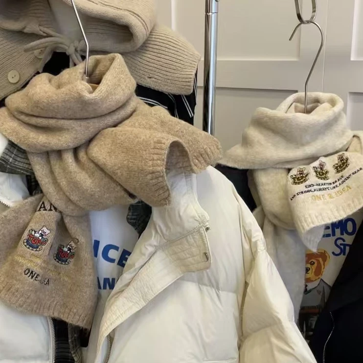 高级羊毛美拉德小熊刺绣针织围巾女秋冬百搭含羊毛加厚.