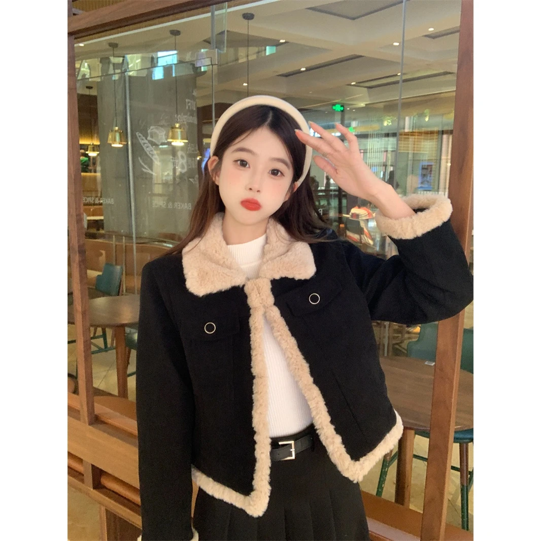 （双11粉丝专属）秋冬新款毛毛灯芯绒短外套女气质显瘦保暖上衣精选