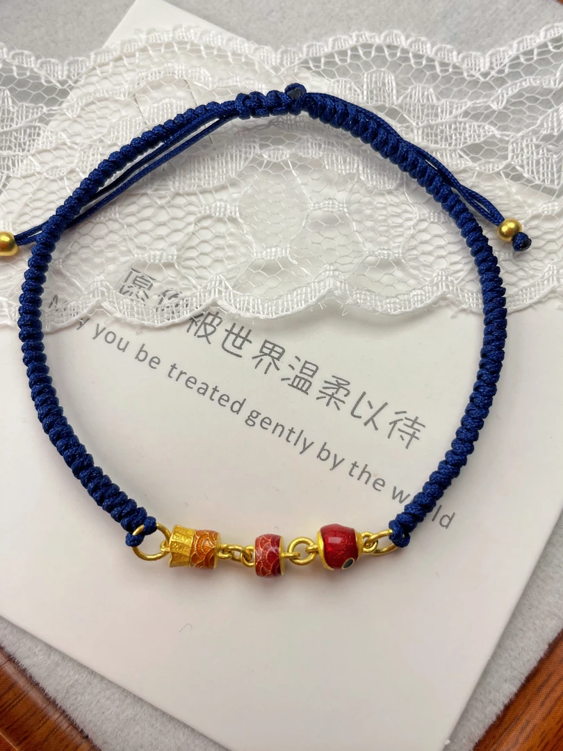 京韵古金足金999宝石烧蓝小鱼净重2.7g（红色）素金0.17g编绳藏蓝色