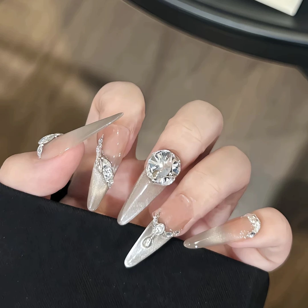 【流光】高级氛围感显白重工法式渐变猫眼小碎钻琉光穿戴甲