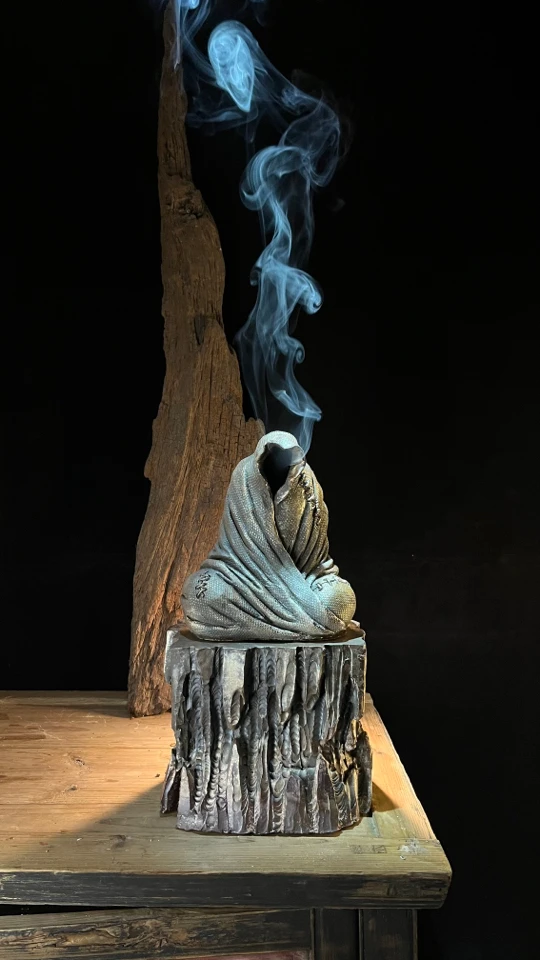 纯手工无相摆件（可做香炉）总高度37cm