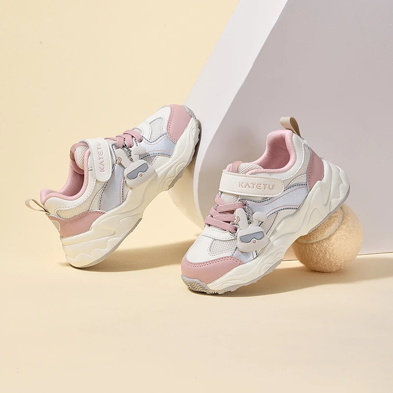 crtartu/卡特兔儿童皮面运动鞋2025年新款秋季软底休闲鞋-X4CF001