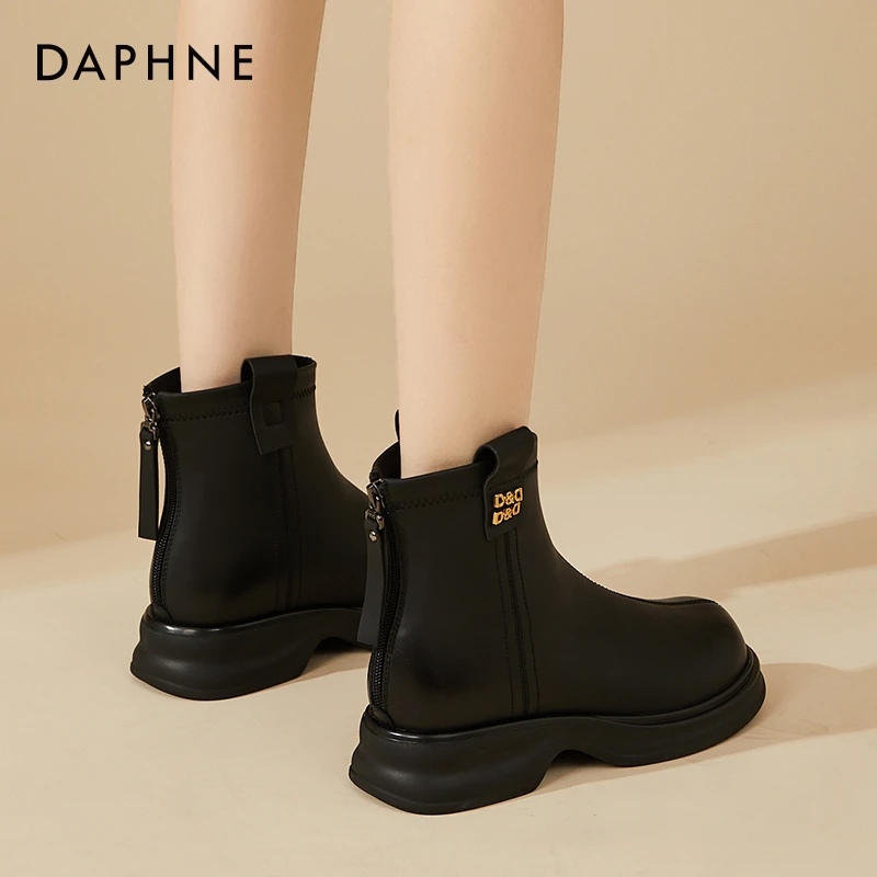 达芙妮英伦风厚底马丁靴女款爆款2025新款正品秋冬短靴小踝靴加绒