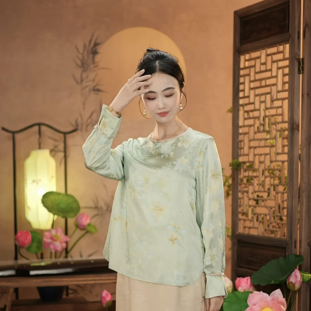 『忆江南』新中式国风斜襟暗纹提花桑蚕丝上衣 DFCY661371