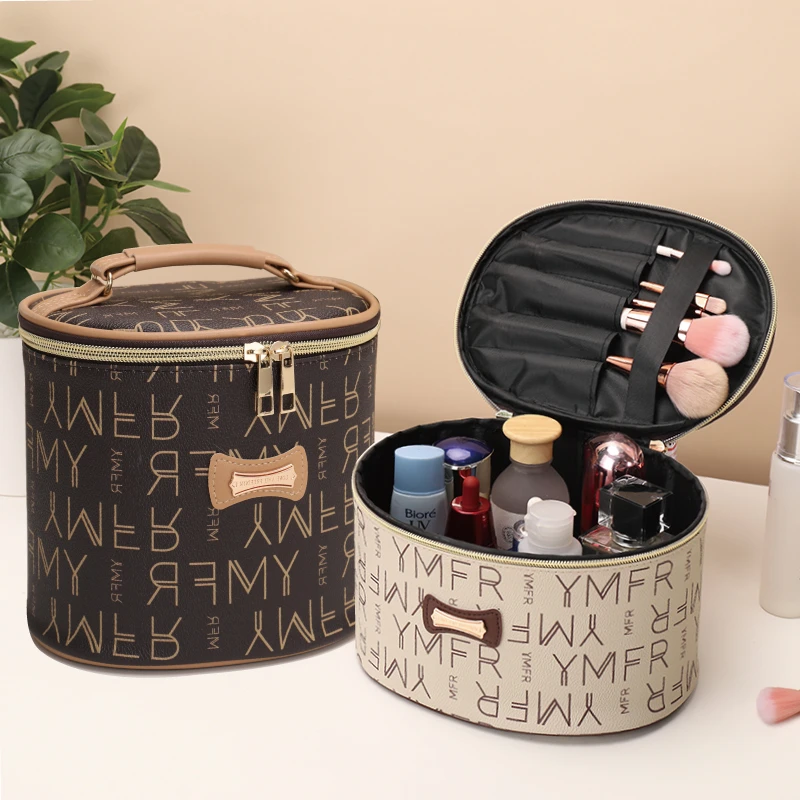 化妆包女大容量便携圆筒护肤品收纳包盒2025新款化妆箱防水洗漱包