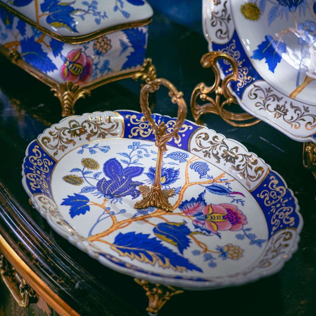 castilian/卡斯特兰蔚蓝花海系列欧美法式铜配瓷纸巾盒点心碟花瓶