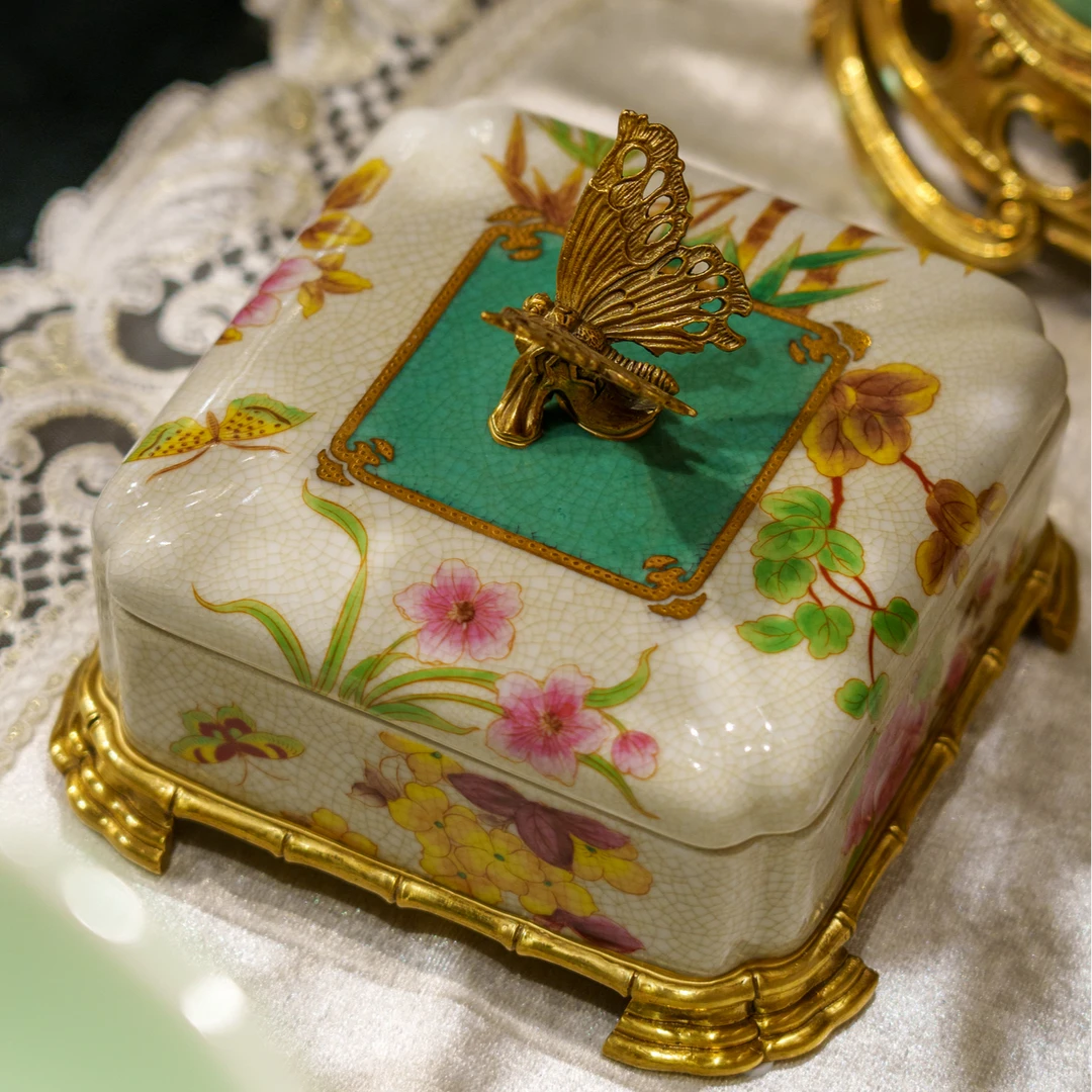 castilian/卡斯特兰方形铜配高温瓷彩绘蝴蝶收纳罐家居饰品C6099