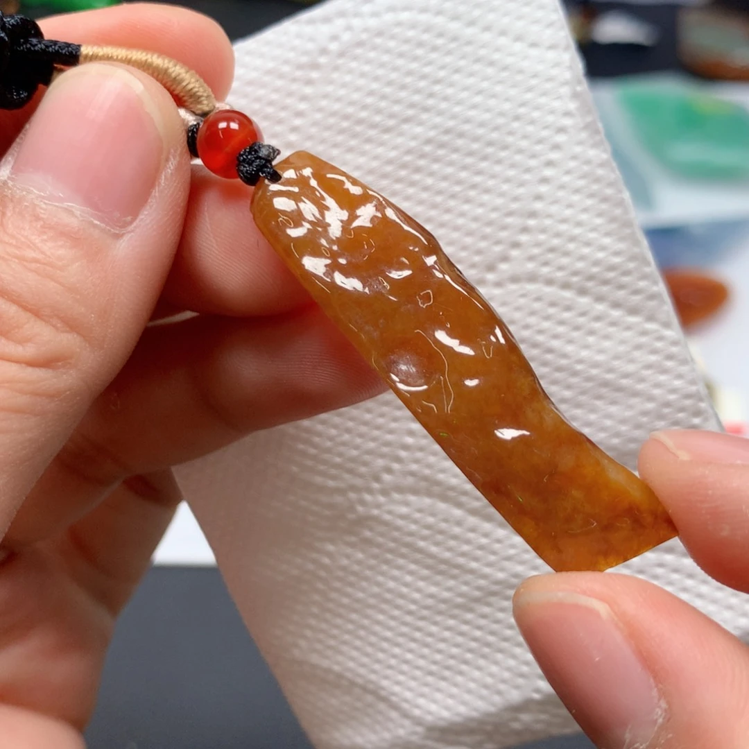 【闪购商品】翡翠吊坠(不含链)未镶嵌