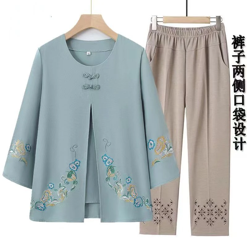 女装夏季绣花奶奶衣服大码胖妈妈夏装七分T恤中老年老太太两件套