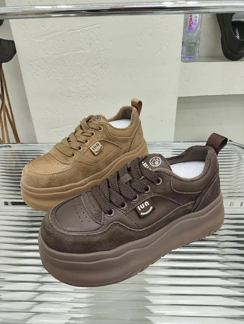 1101正品恋点超轻冬季新款女鞋牛皮绒时尚休闲鞋运动鞋板鞋码复古