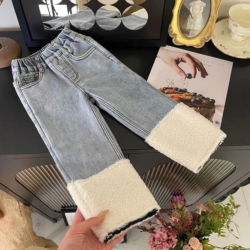 韩版童装2024冬季女童时髦洋气浅蓝色牛仔裤儿童加绒裤子时尚休闲