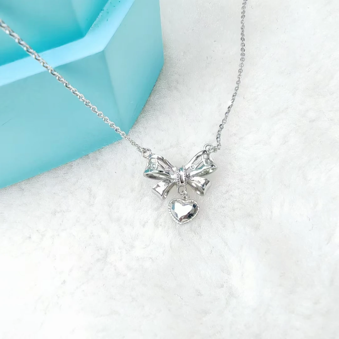 PT950铂金项链 在逃公主蝴蝶结爱心铂金套链可调约45cm 2709