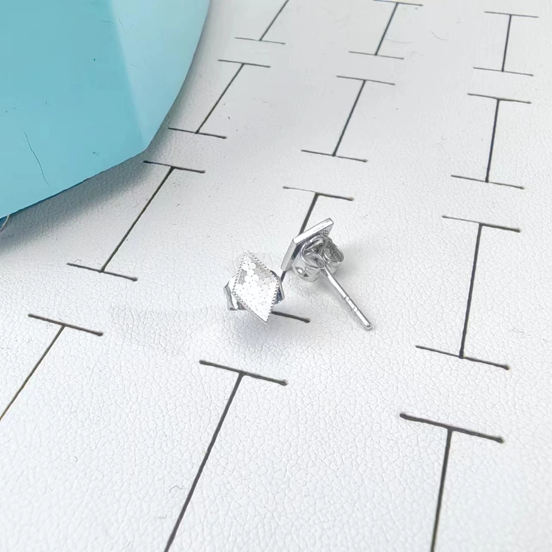 PT950铂金耳饰 鱼鳞菱形铂金耳钉  3026 3014