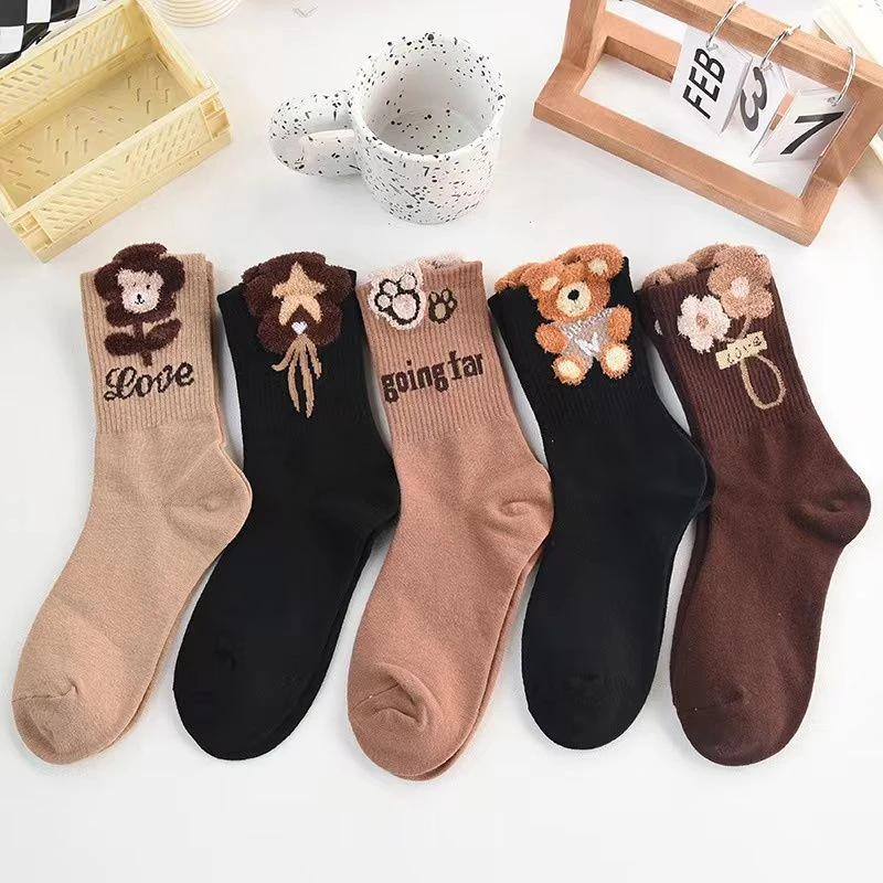 5双秋冬新款羽毛纱小花袜百搭长筒立体韩版中筒袜泡女士潮流t