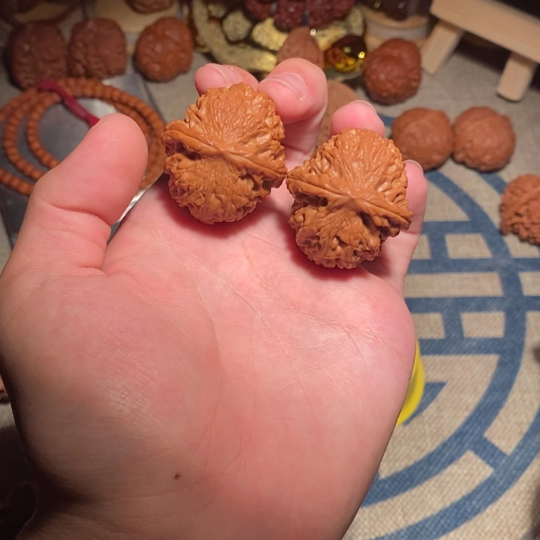 35全品龙眼文玩核桃