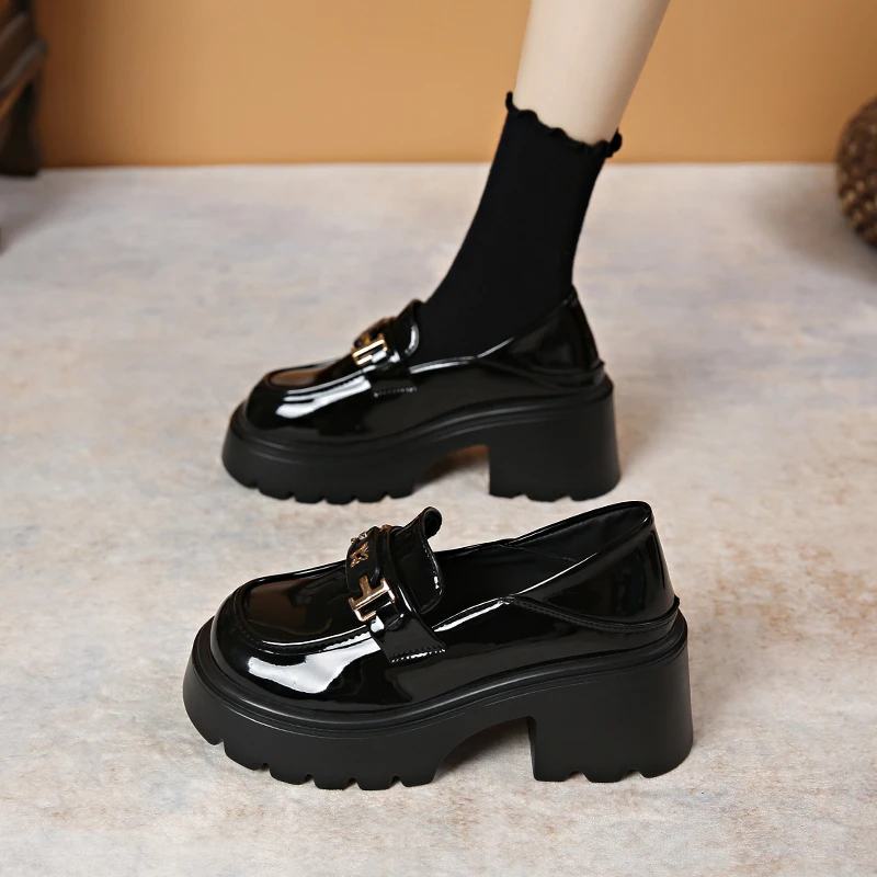 厚底一脚蹬懒人鞋女春秋季英伦风小皮鞋增高玛丽珍乐福鞋女士单鞋