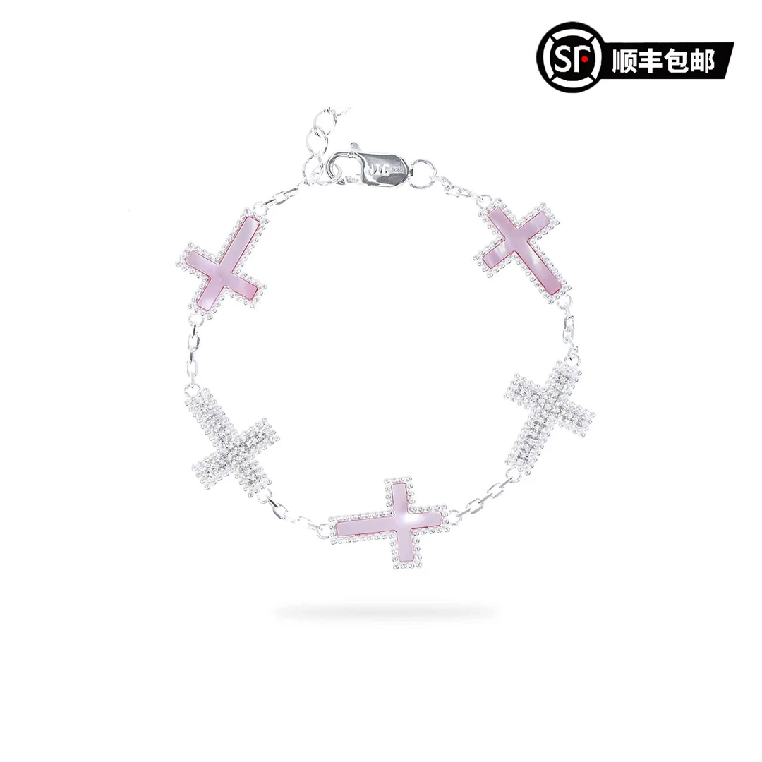WIC 925银莫桑石手链 WIC粉色十字架雅宝莫桑钻轻奢轻奢时尚SL029