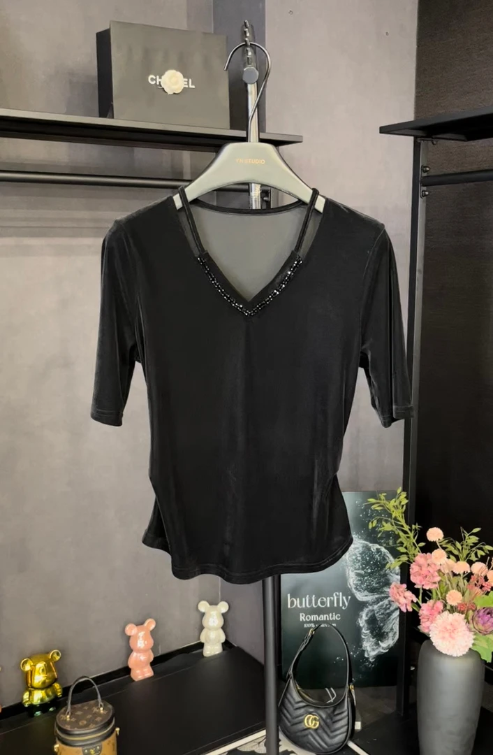 重工烫钻V领挂脖短袖T恤女夏胖mm设计感小众独特别致收腰显瘦上衣