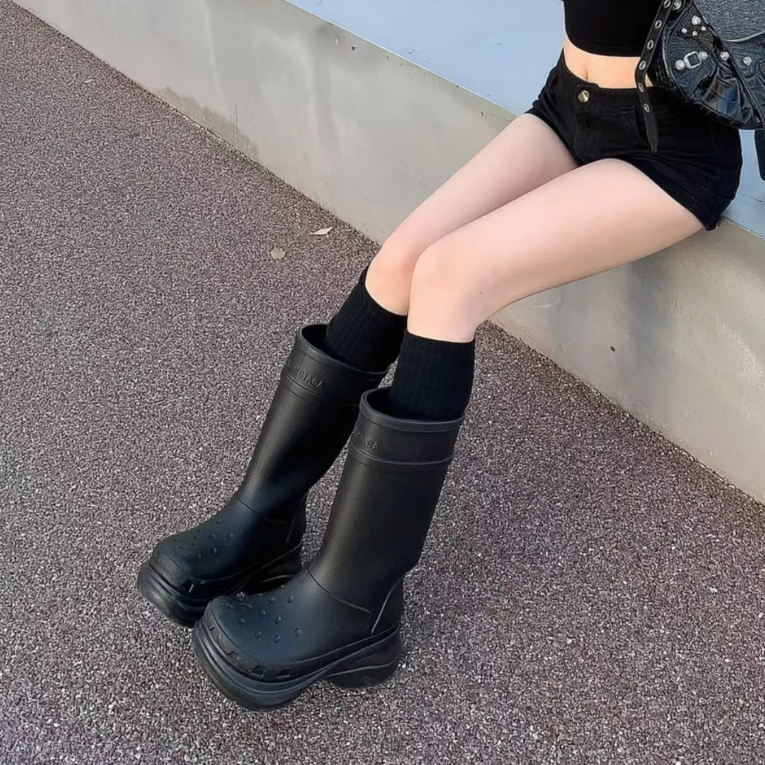 全新未使用 Balenciaga/巴黎世家  CROCS™靴子/37码