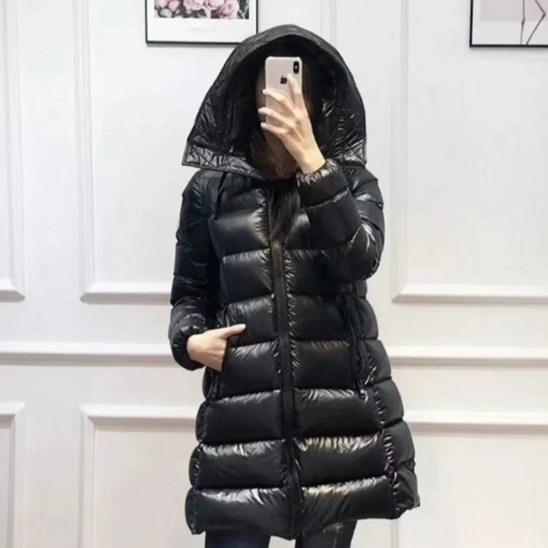 全新未使用 MONCLER  Suyen抽绳兜帽中长鹅绒服/0码