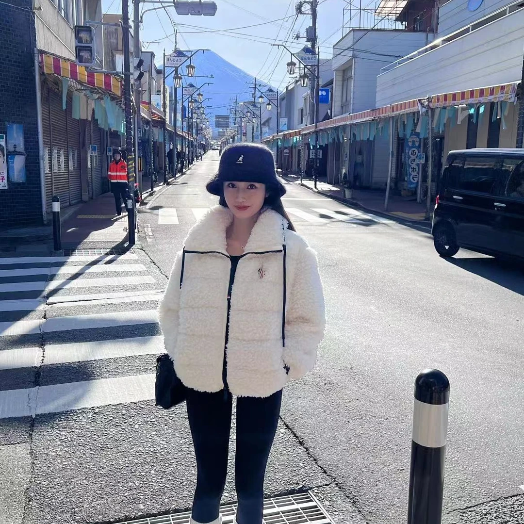 全新未使用 MONCLER 毛绒徽标长袖 白色/S/M