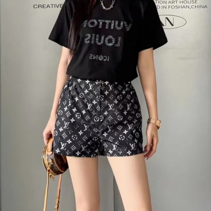 未使用 LouisVuitton/路易威登 满印logo短裤/38/公价15800