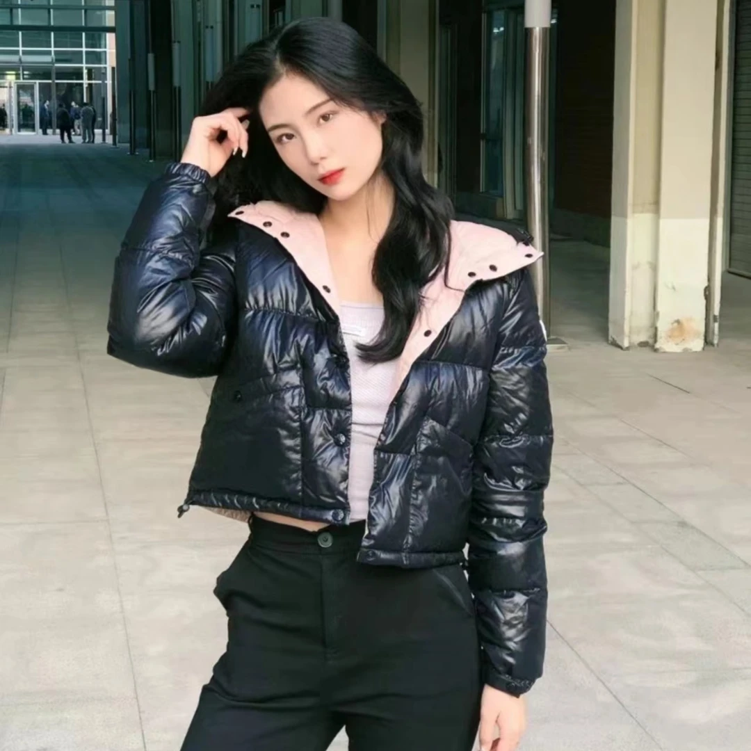 全新未使用  Moncler 亮面纯色连帽鹅绒服/2码