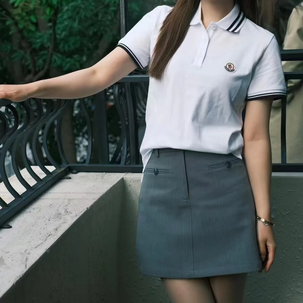全新未使用 MONCLER 套头合身短袖Polo衫/M/L码