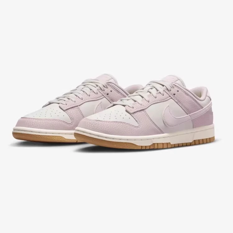 NIKE耐克女子W NIKE DUNK LOW PRM NN运动休闲板鞋FN6345-001