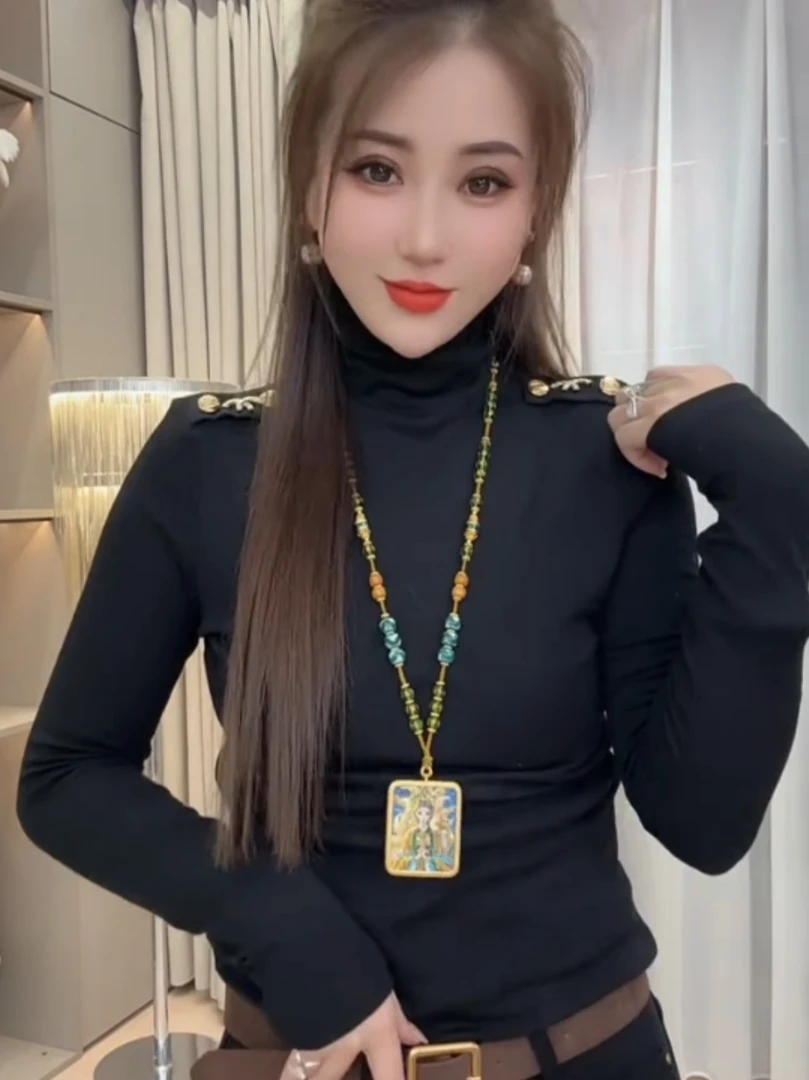 秋冬高级感气质百搭半高领打底衫金属扣修身显瘦长袖T恤