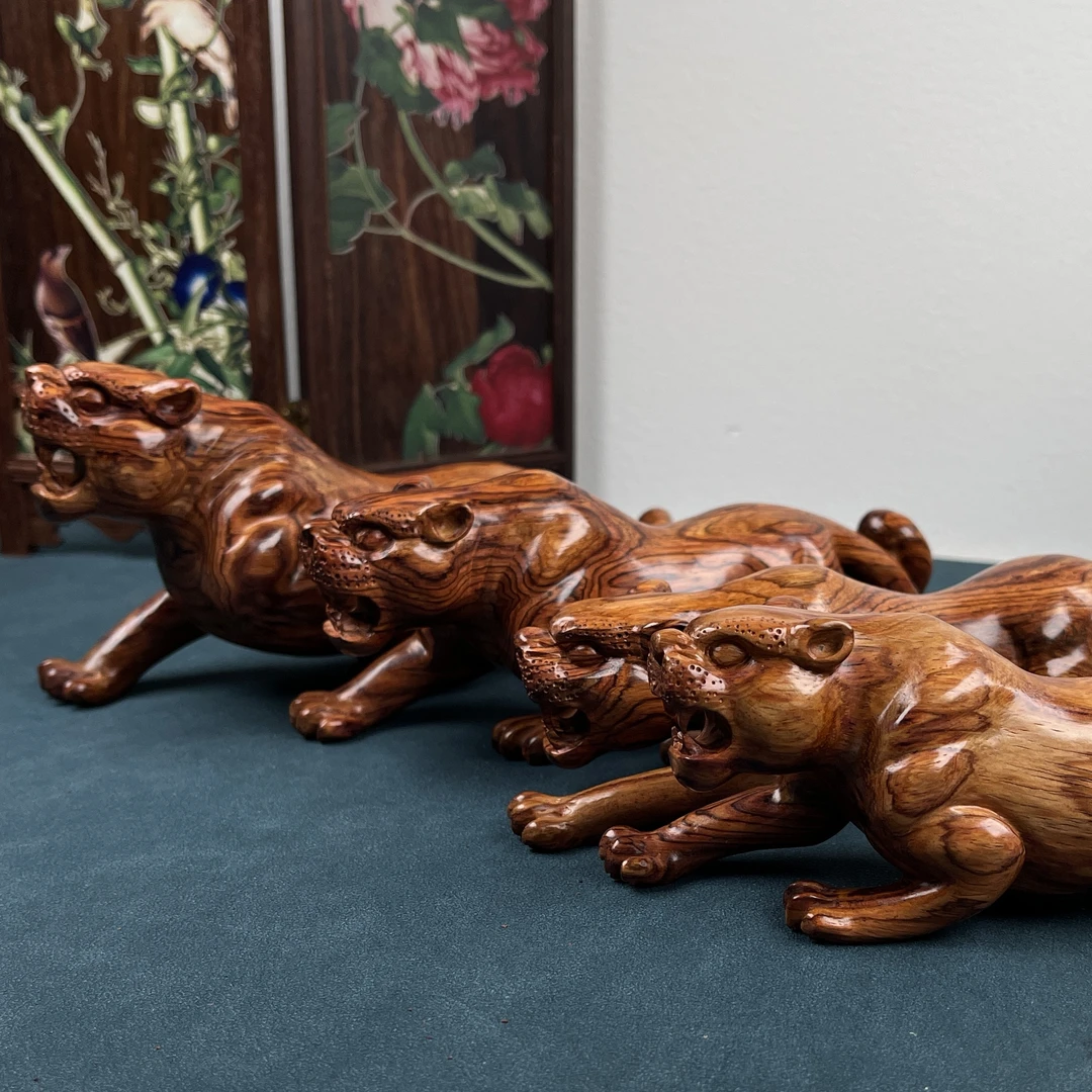 海南黄花梨豹子摆件一路爆发手工雕刻纹理清晰材质保真送礼文玩
