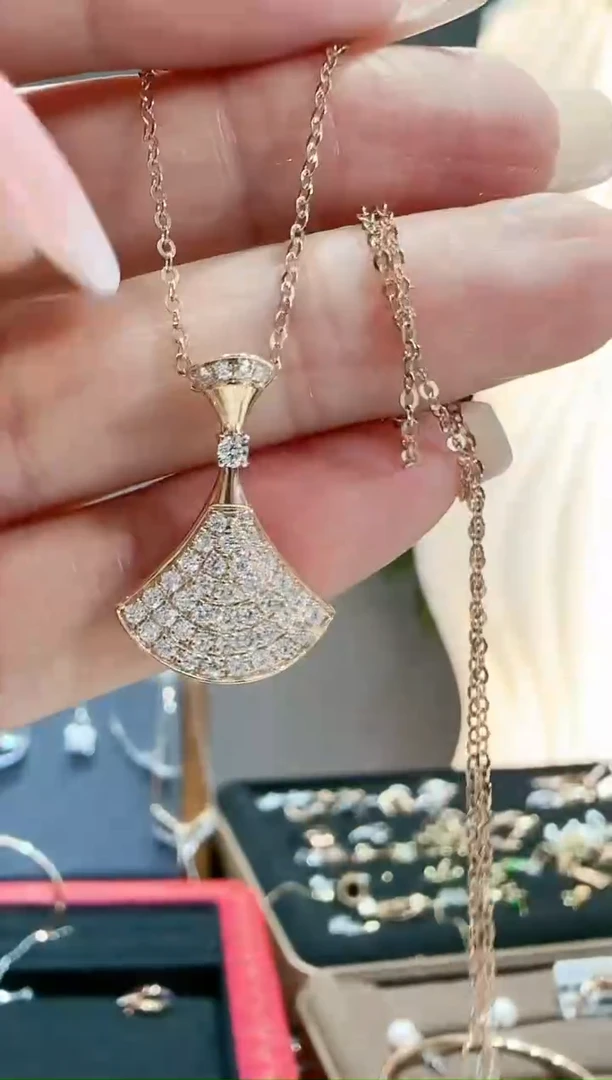 【闪购商品】钻石满钻裙子项链18K金镶嵌玫瑰金