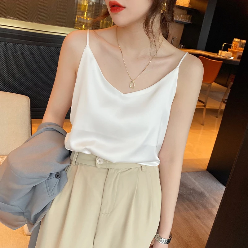 百搭缎面v领纯色吊带内搭冰丝无痕高档夏季女大码女款宽松可外穿