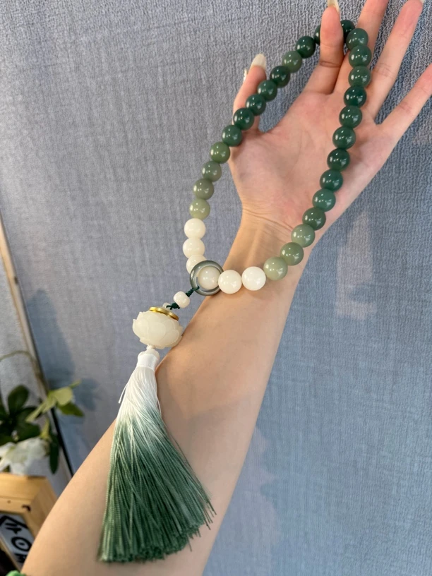 天青色等烟雨菩提手持