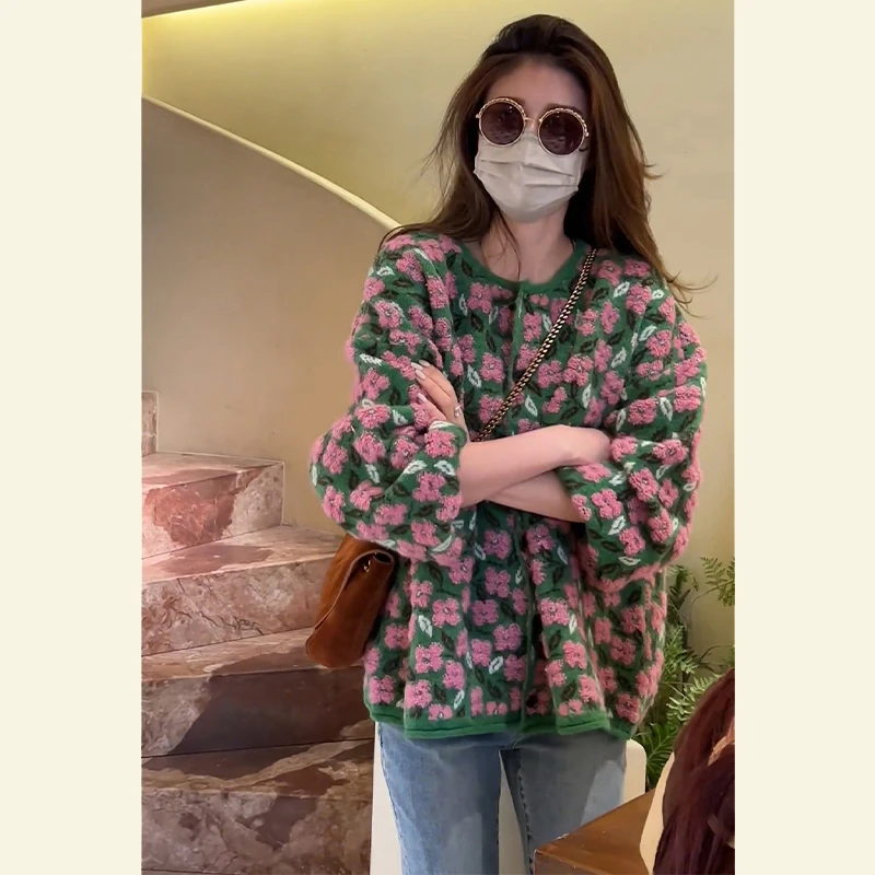 法式独特别致上衣超好看减龄漂亮洋气小衫花朵春秋针织开衫外套女