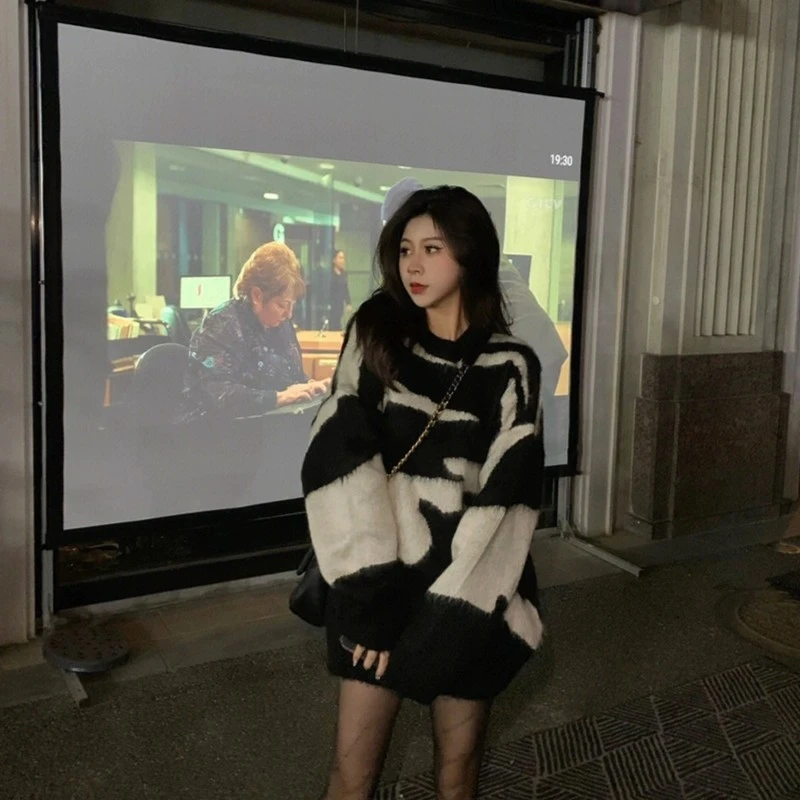 美式复古黑白撞色针织毛衣女秋冬新款国潮情侣同款百搭小众上衣潮