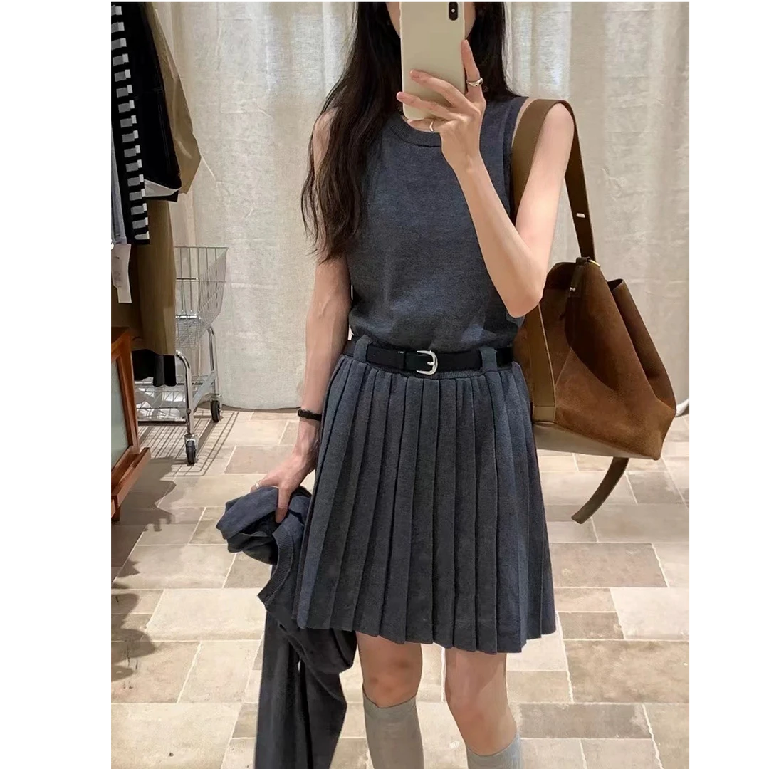 针织开衫背心连衣裙两件套女秋季高级感显瘦纯色时尚小香风套装