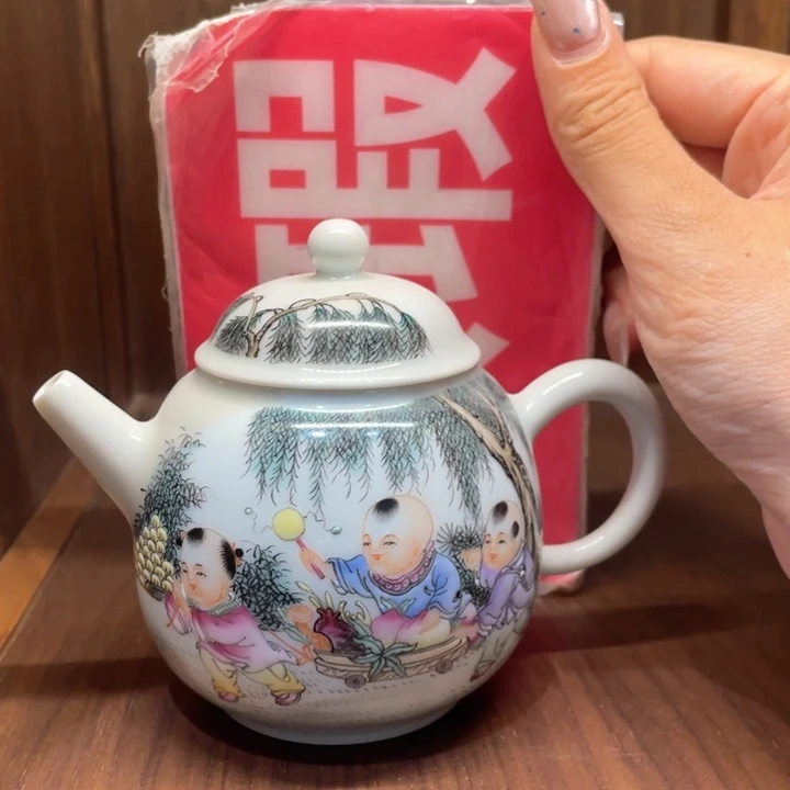 景德镇陶瓷艺术品