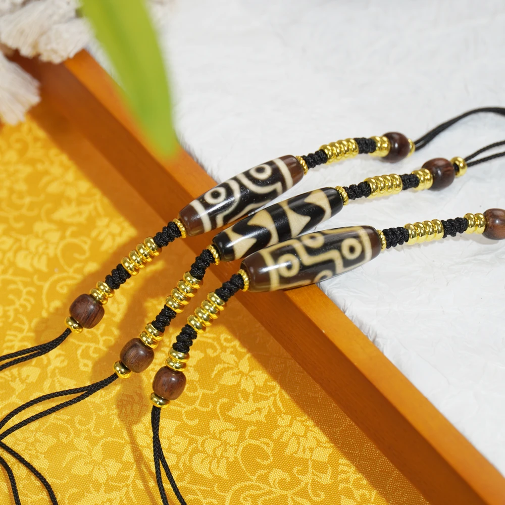 天然玛瑙牙黄三眼 虎牙 九眼黑金配色檀木配饰简约藏式风格锁骨链