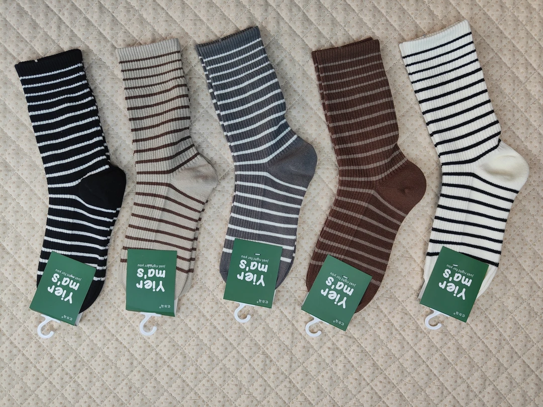 秋冬款女袜时尚休闲条纹潮流长棉袜