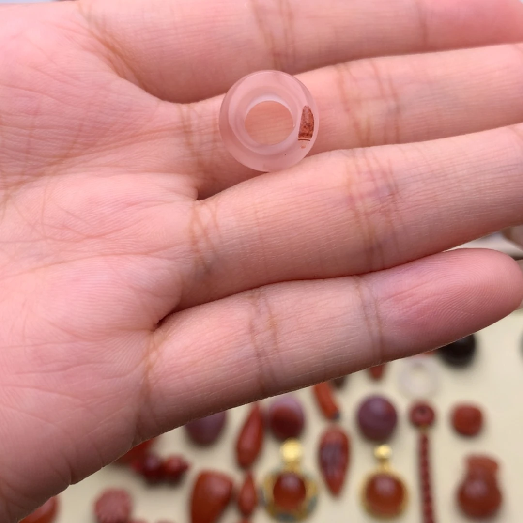 【闪购商品】南红玛瑙跑环未镶嵌冧
