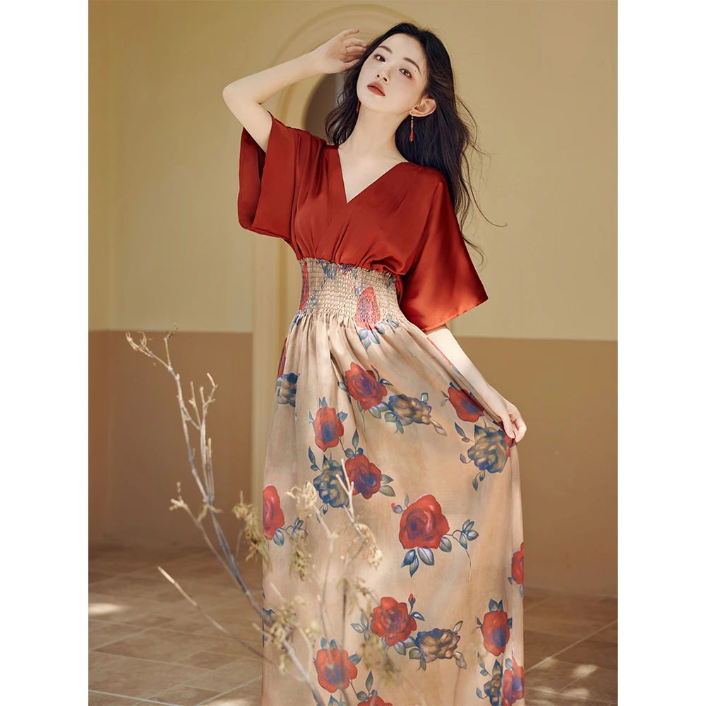 敦煌风异域风情海南三亚度假连衣裙泰国高级感油画红色长裙子新款